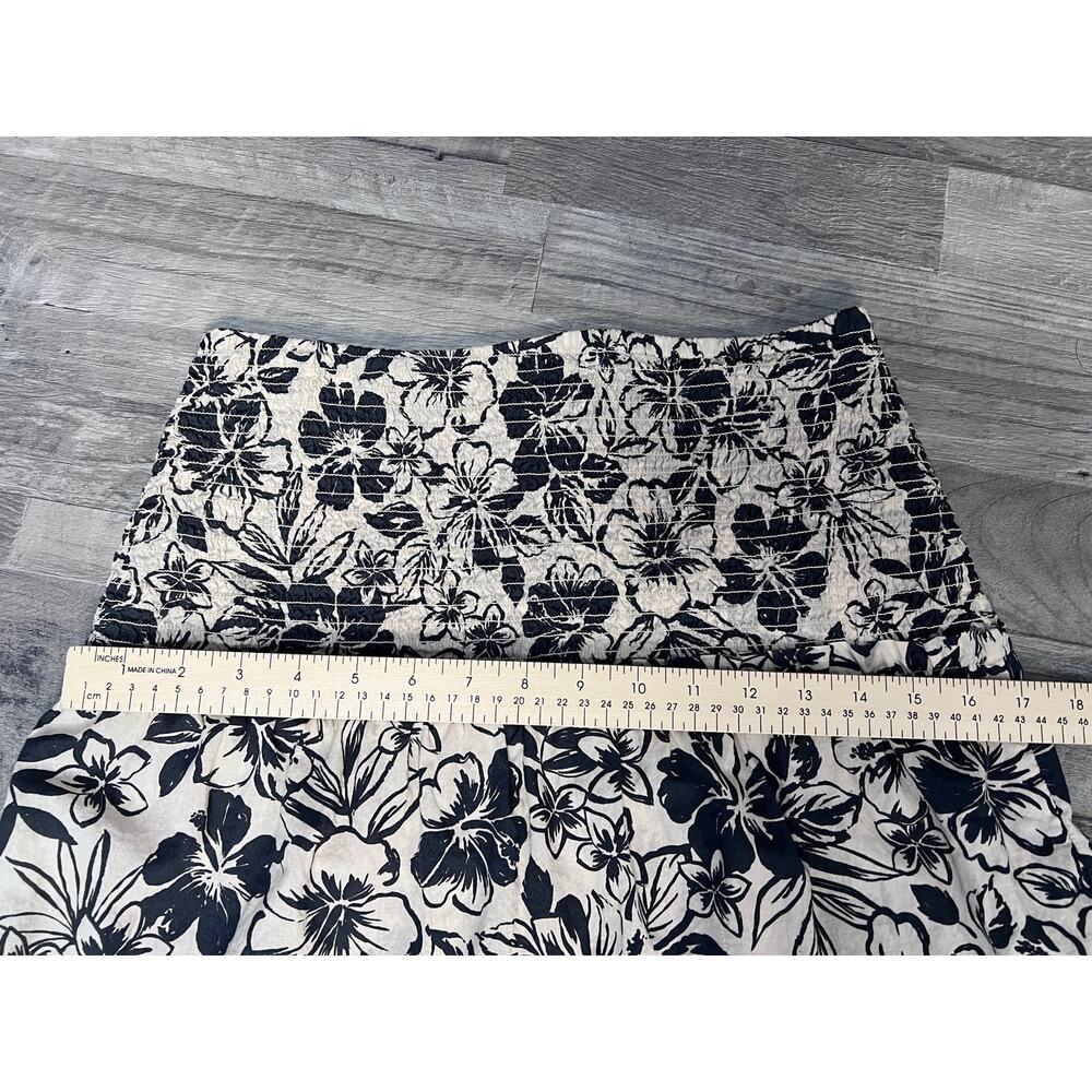 American Eagle Boho Floral Smocked Tiered Maxi Skirt Women M Black Cream - Picture 7 of 7